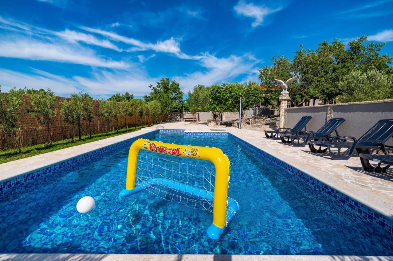 Villa Eagle Benkovac Εξωτερικό φωτογραφία